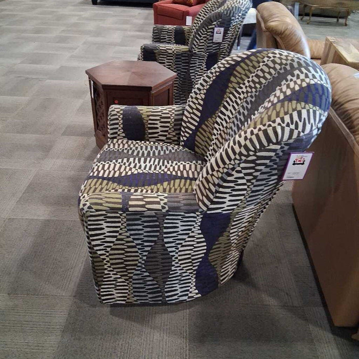 Pattern Fabric Swivel Chair