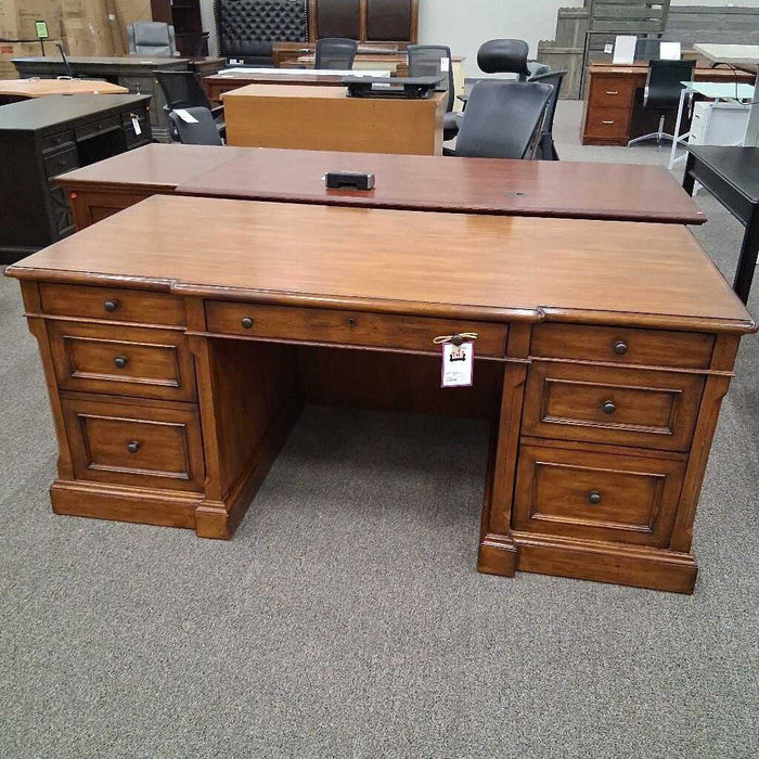 Sligh Executive Desk