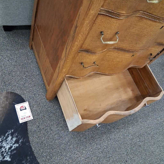 Vintage 5 Dwr Tallboy w/ Hat box