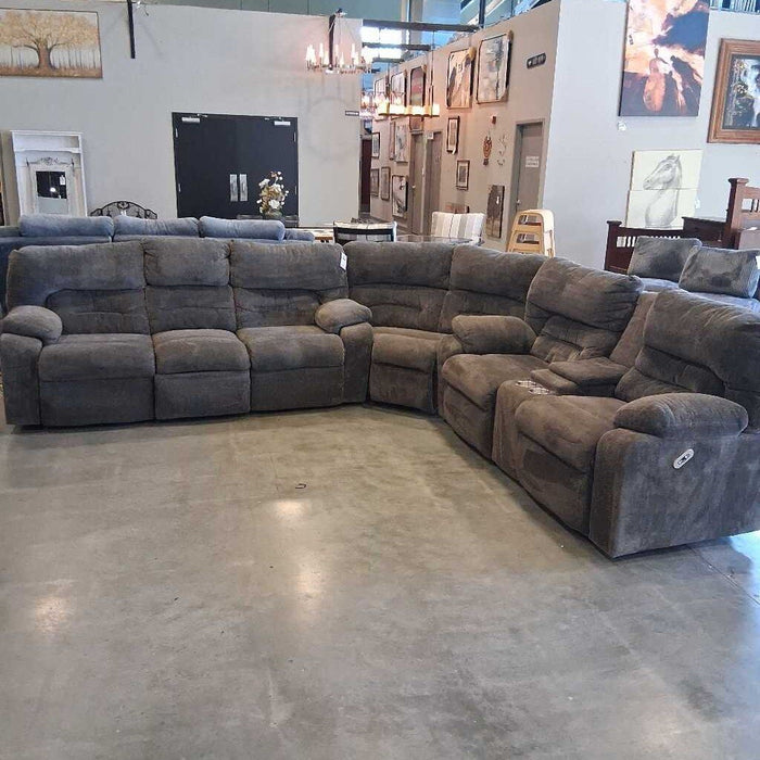 Large Gray 3 Pc Power Sectional
