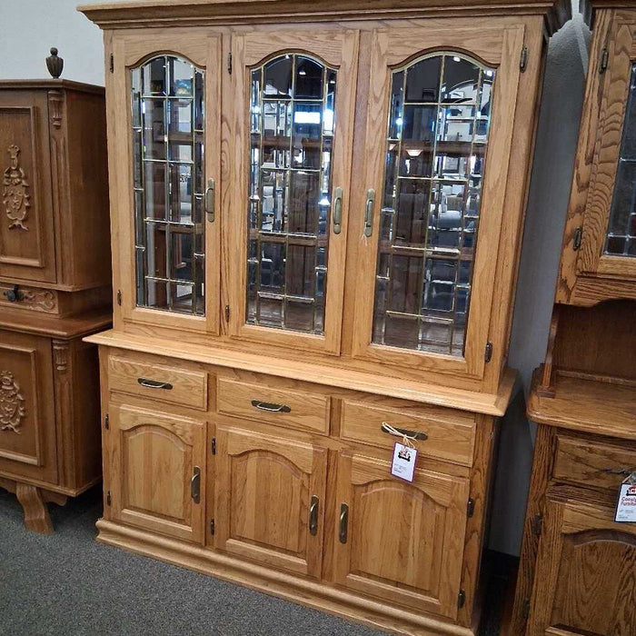 Light Wood 2 Pc Hutch w/ Brass Pulls
