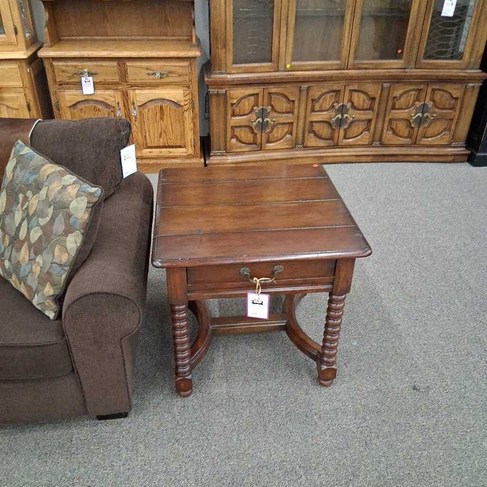 Dark Wood End Table w/ Dwr