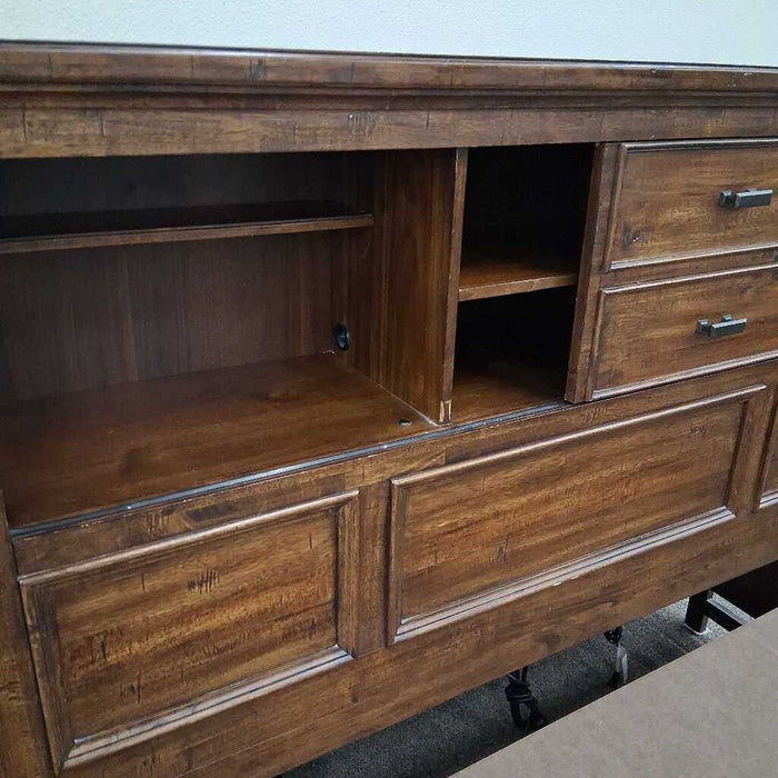 Queen Wolf Creek Capt. Bed Frame