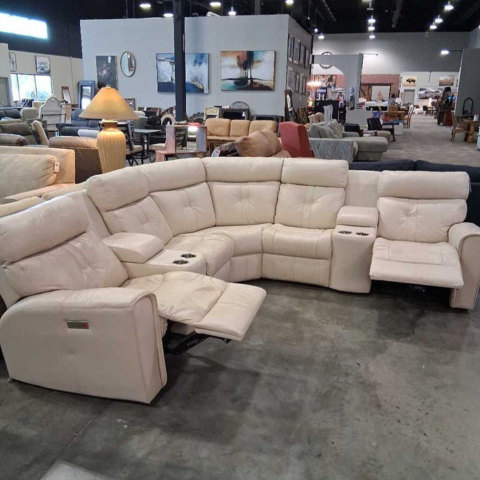 Palliser White 7 Pc Pwr Sectional