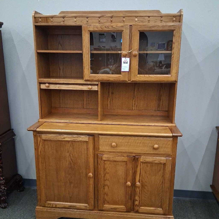 Oak 2 Pc Buffet w/ Pull out Counter