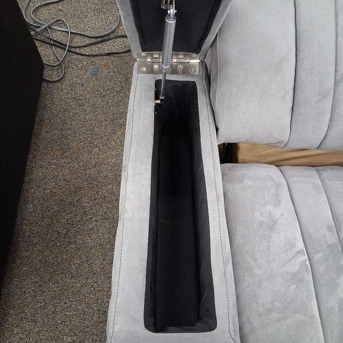 Grey Pwr Rec Loveseat