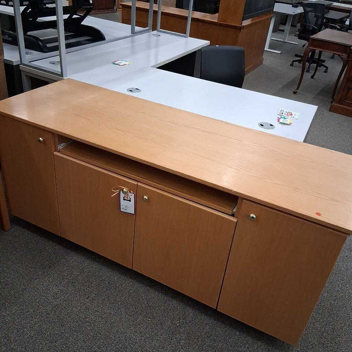 Light Wood Office Credenza / Desk