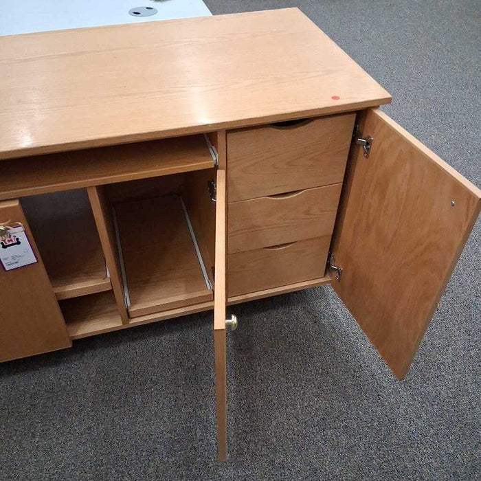 Light Wood Office Credenza / Desk