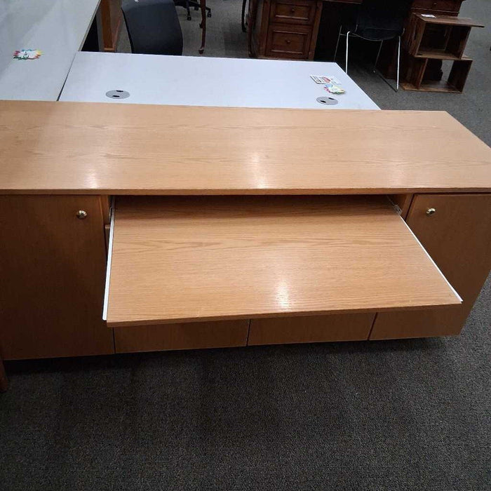 Light Wood Office Credenza / Desk