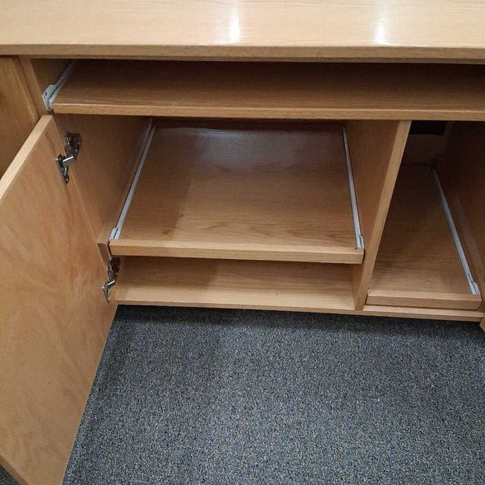 Light Wood Office Credenza / Desk