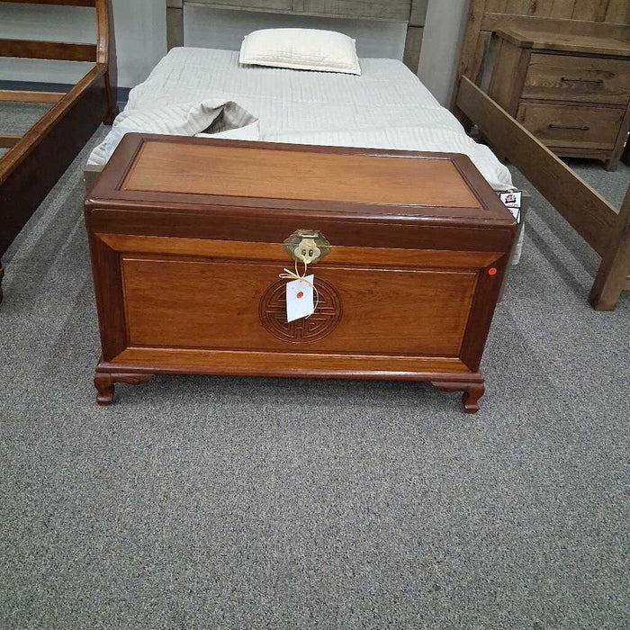 Vintage Asian Style Waterfall Chest