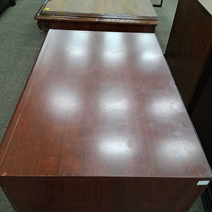 Dark Red 2 Dwr File Cabinet w/ Key