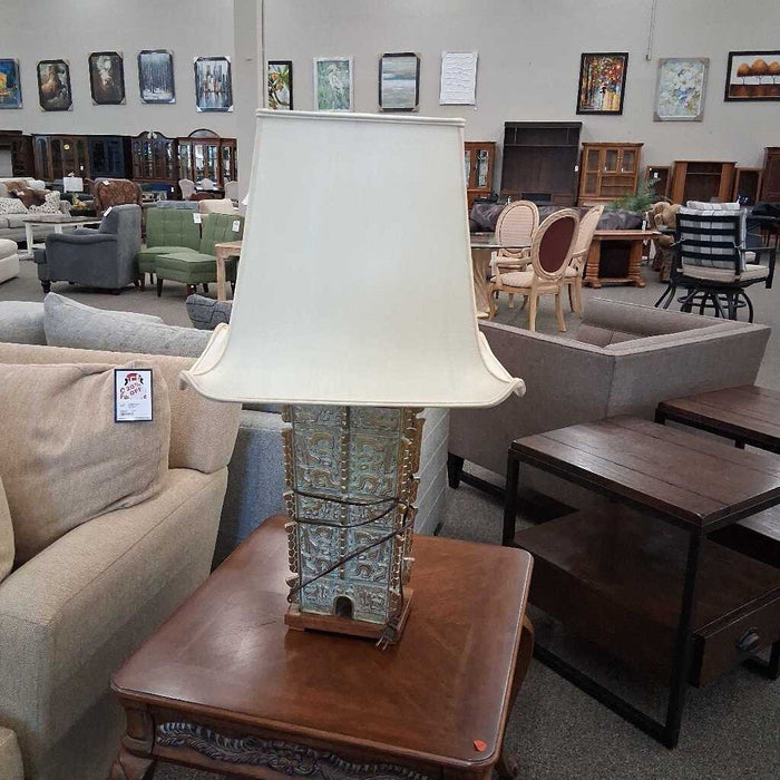 Brass Accent Asian Style Lamp