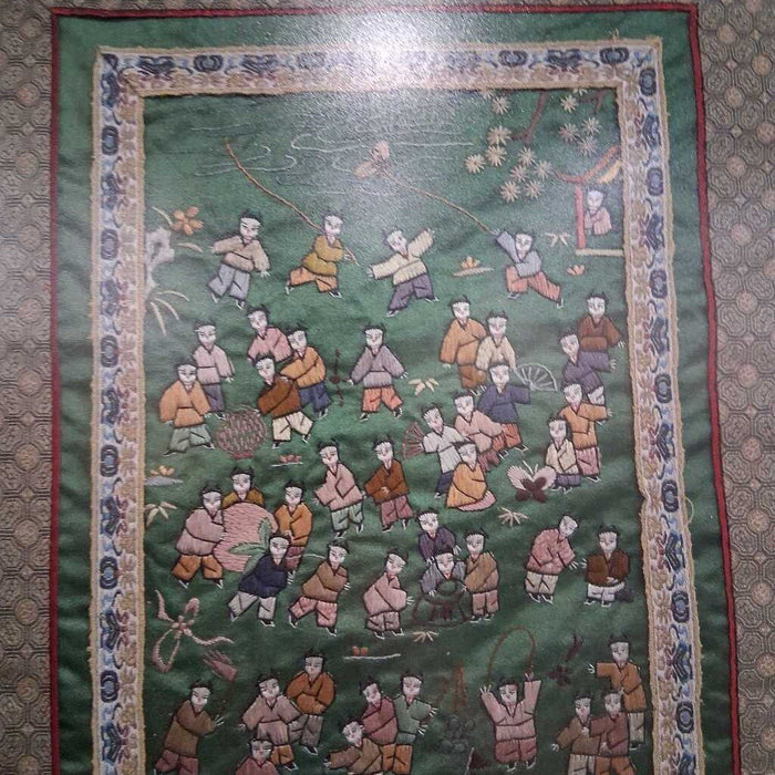 Hand Embroidered Silk Chinese Wall Decor