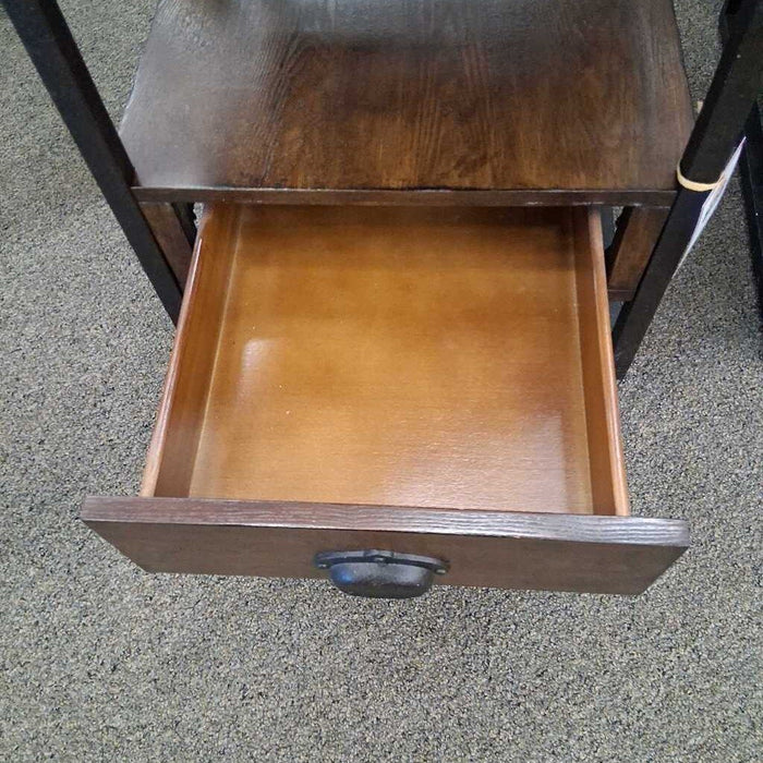 Hammary "Baja" End Table w/ Dwr