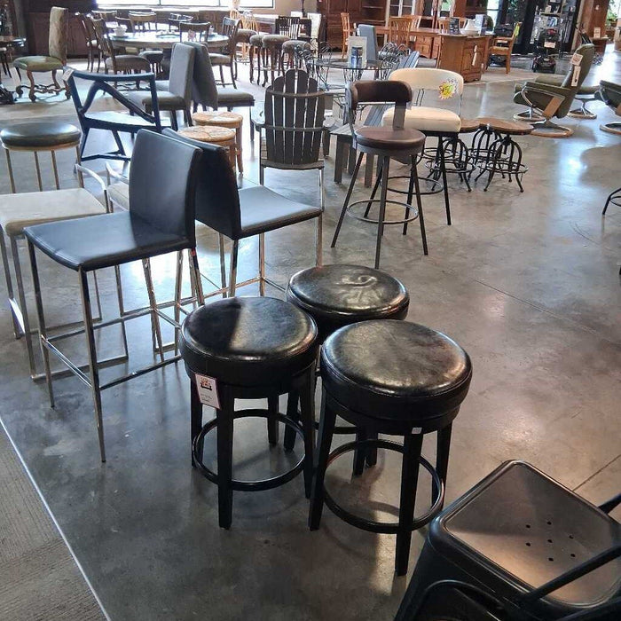 Set of 3 Black Swivel Stools