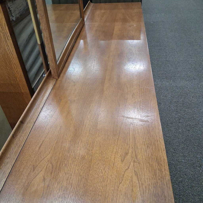 Broyhill MCM Dresser w/ Mirror