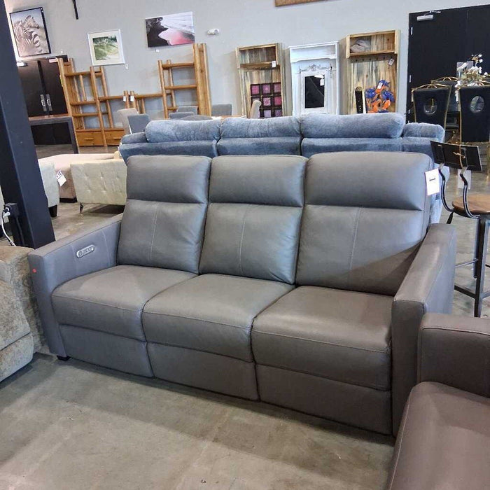 Flexsteel Gray Leather Pwr Rec Sofa