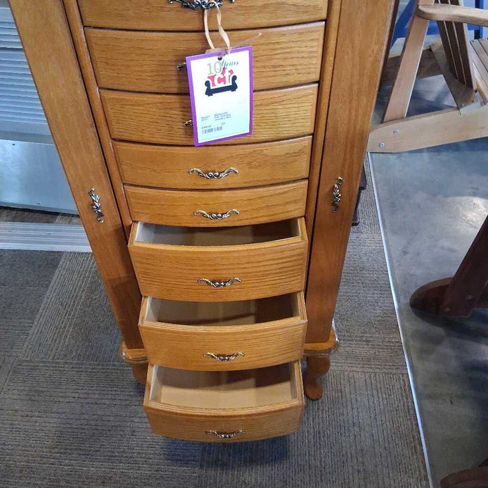 Oak Standing Jewelery Box