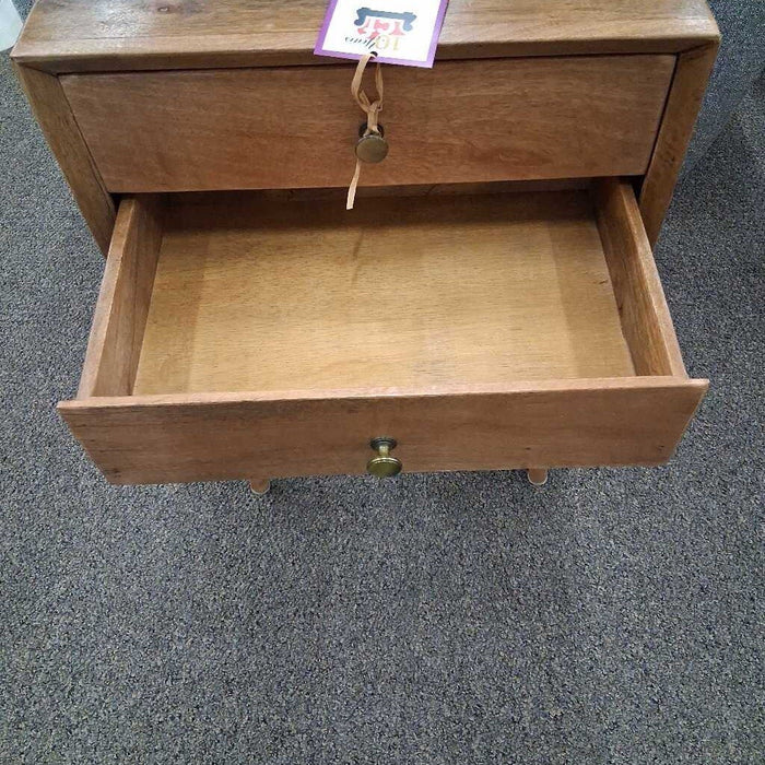 MCM Style End Table w/ Dwrs