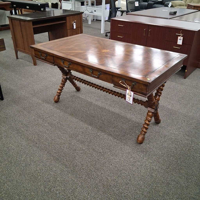 Ornate 2 Pc Wooden Office Desk