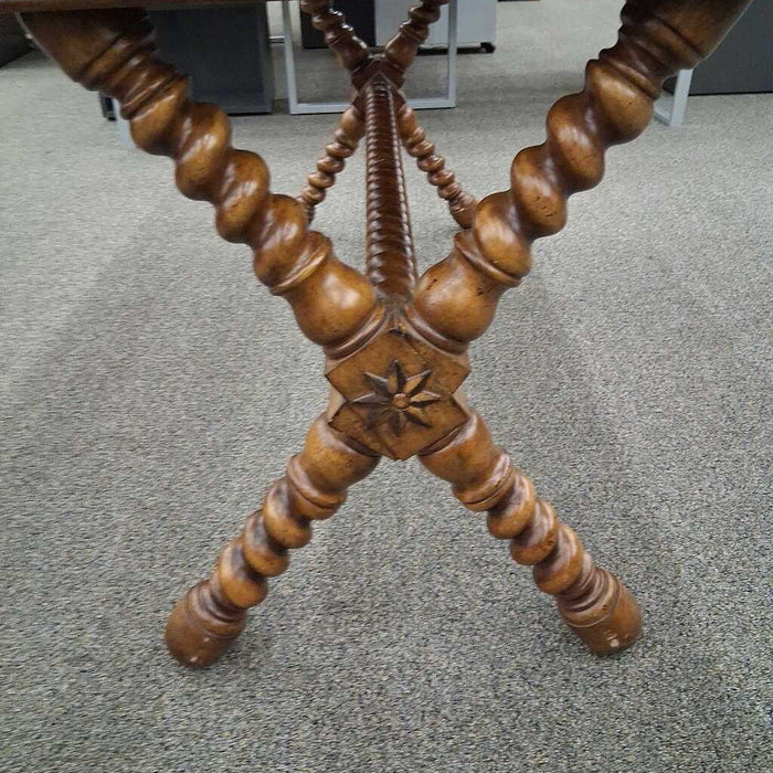 Ornate 2 Pc Wooden Office Desk