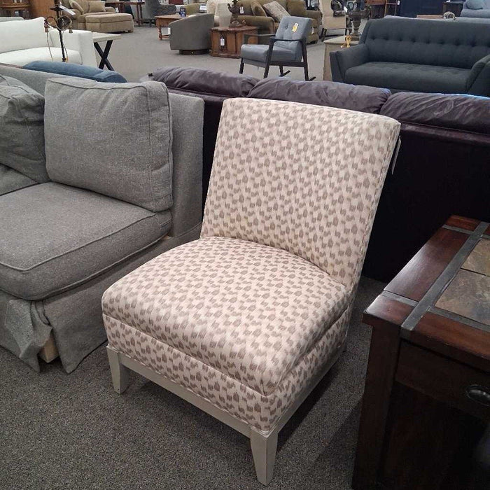 Cream Pattern Slipper Chair