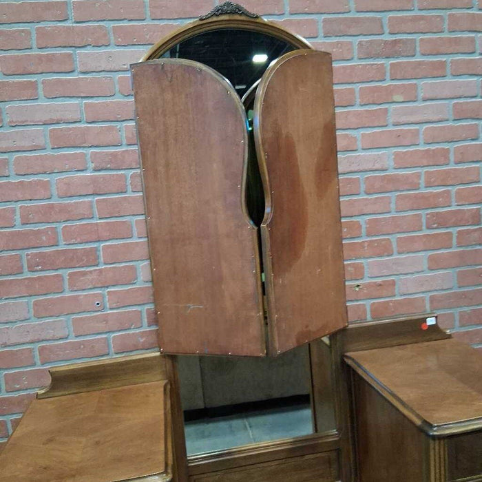 Vintage Wood Vanity