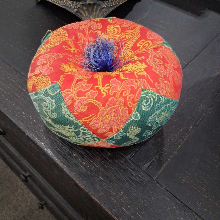 Tibetan Singing Bowl w/ Cushion