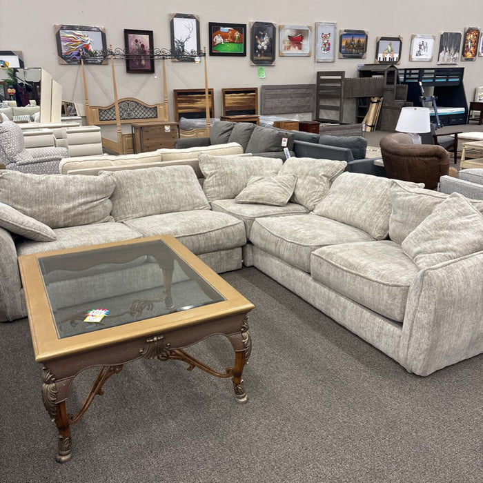 3 Pc Beige Fabric Sectional (Some Wear)