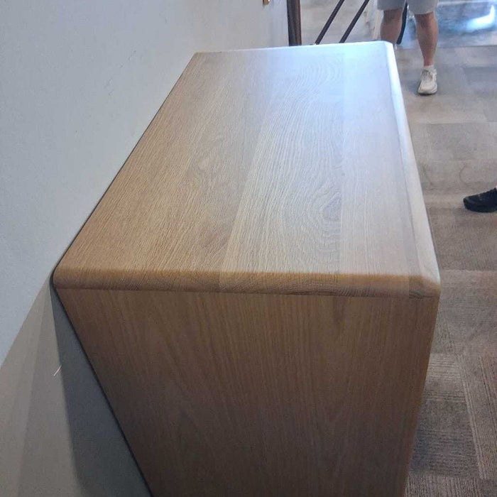 Scan Des Hendrick White Oak 5Dwr Dresser