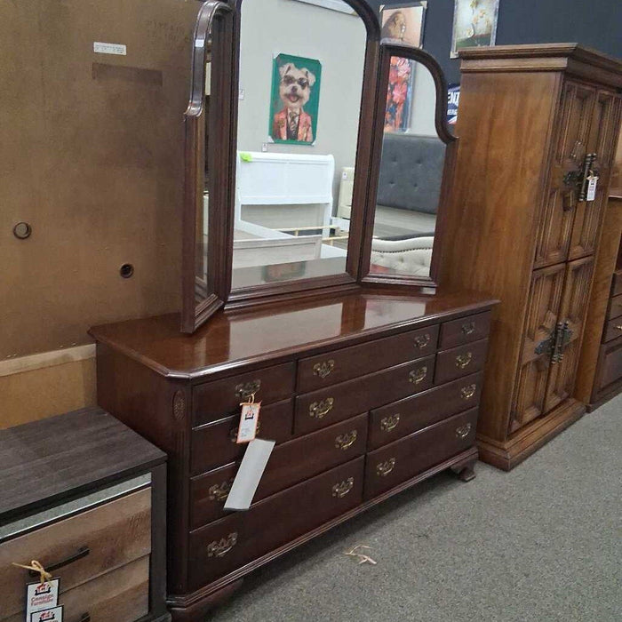 Ethan Allen Vintage Cherry Dresser w/ Mirror