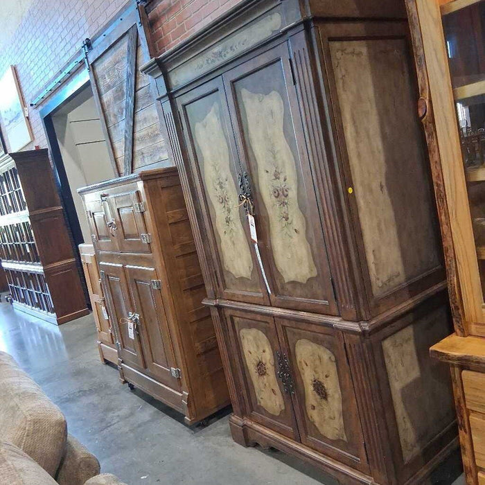 Hooker Seven Seas Floral Armoire