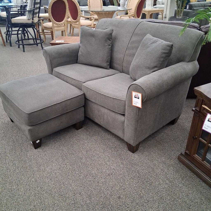 Flexsteel Gray Fabric Loveseat w/ Ottoman
