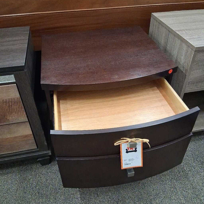 Sitcom 2 Nwr Nightstand