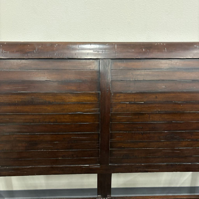 Howard Miller Queen Rustic 4 Pc Bed Set