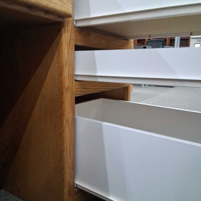 Oak 7 Dwr Executive Desk (Some Fading)