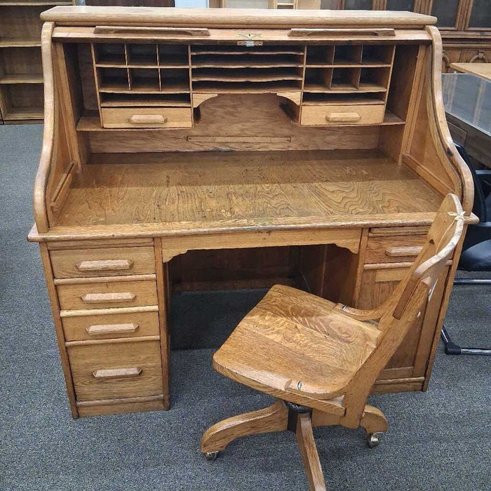 Vintage Oak Rolltop Desk w/ Chair
