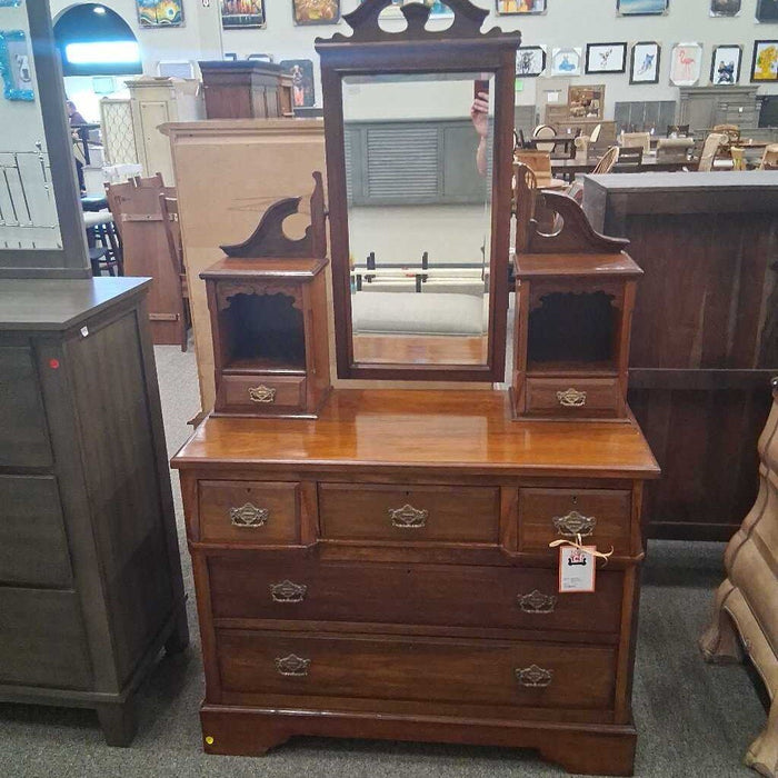 Vintage Cherry 7dwr Dresser w/ Mirror
