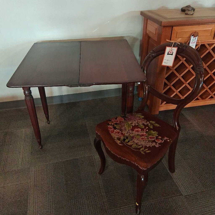 Folding Desk w/ Chair