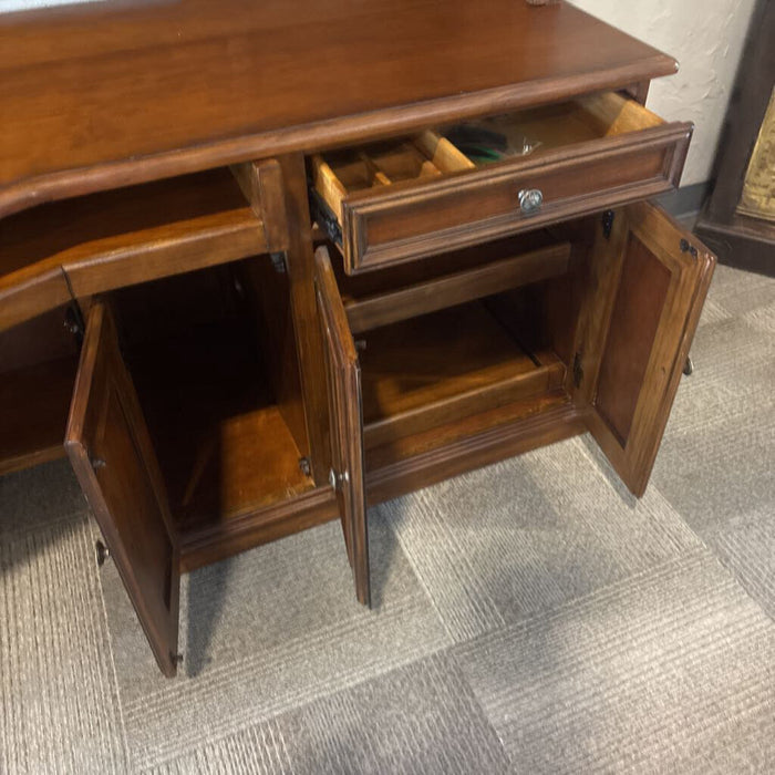Hooker 2 Pc Corner Desk w/ File Cabinet