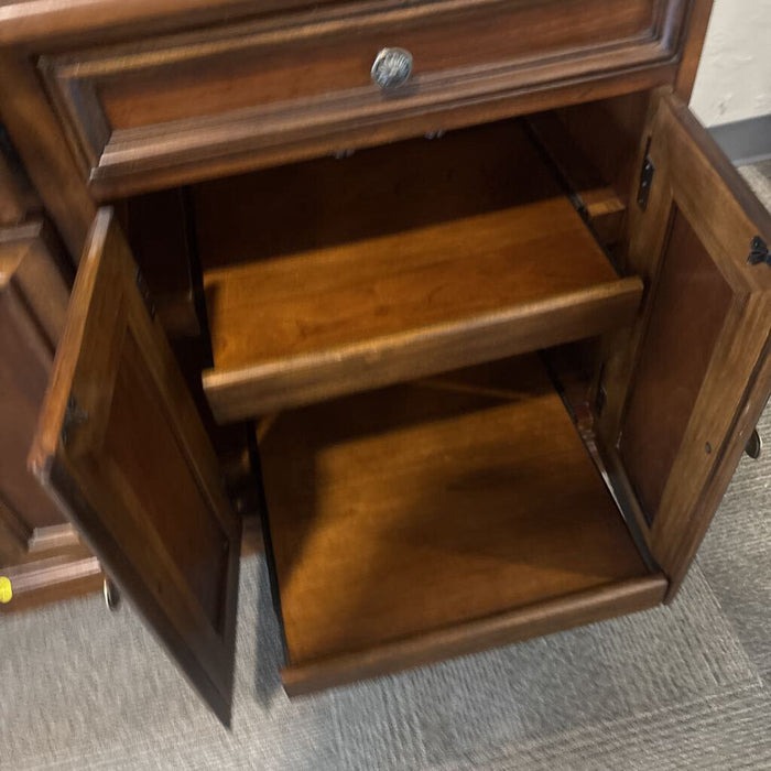 Hooker 2 Pc Corner Desk w/ File Cabinet