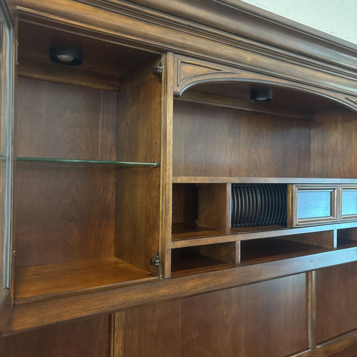 Hooker 2 Pc Corner Desk w/ File Cabinet