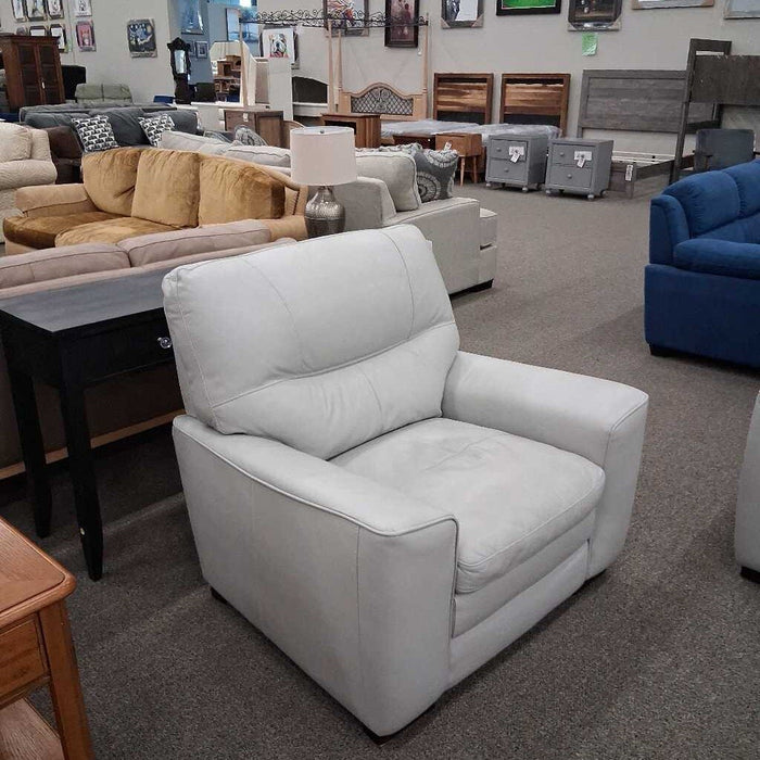 White Faux Leather Chair (Has Fading)