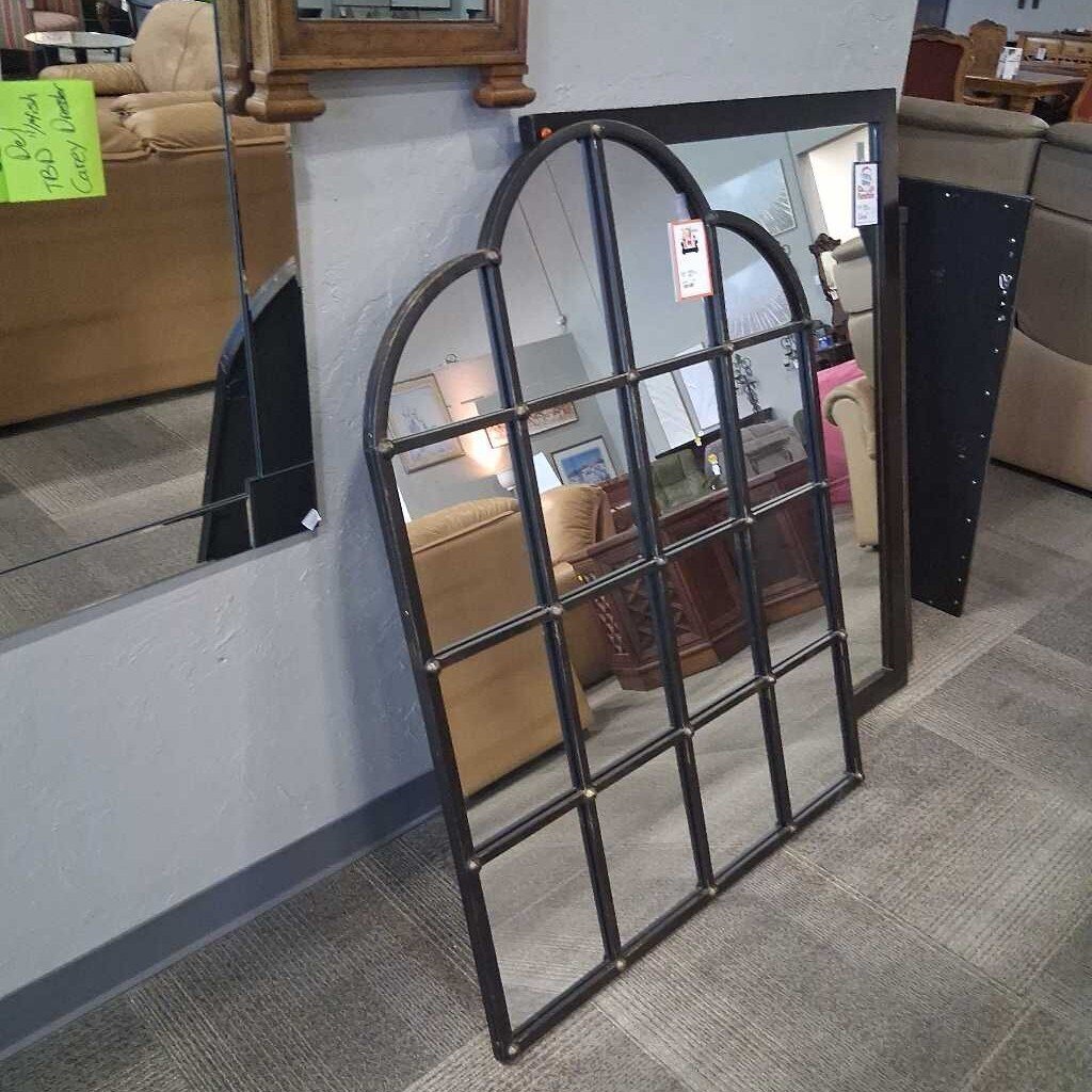 Consignment Furniture