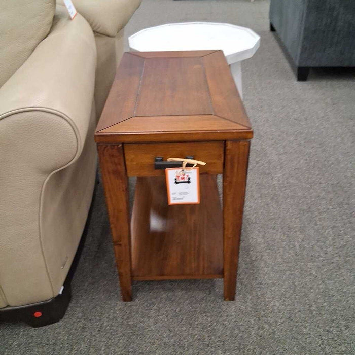 Slim Cherry End Table w/ Dwr