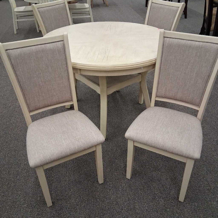 New Classic Cream Dining Table w/ 4 Chairs