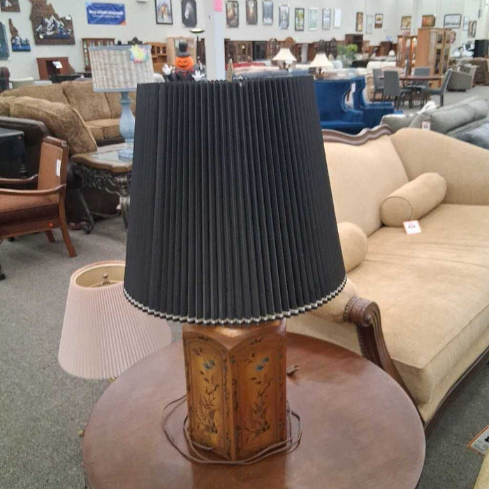 Metal Large Lamp