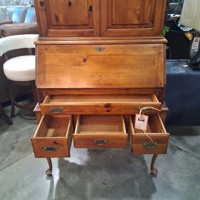 Link Taylor Pilgrim Pine Secretary Desk w/Hutch