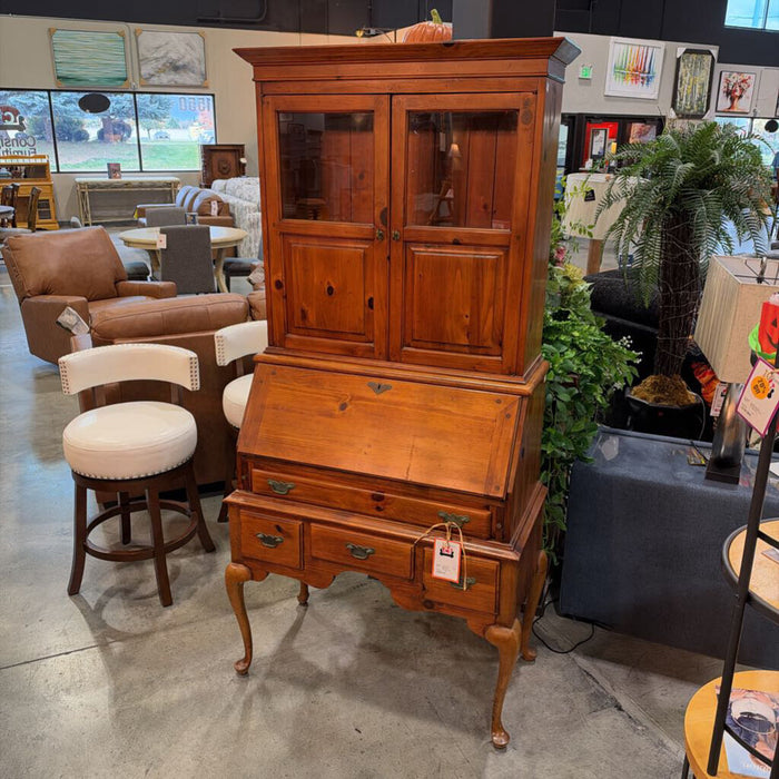 Link Taylor Pilgrim Pine Secretary Desk w/Hutch